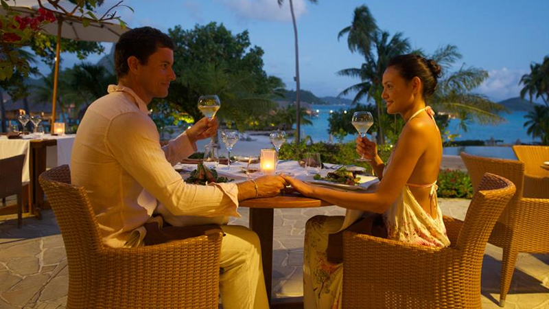 Bora Bora Pearl Beach Resort & Spa - restaurant